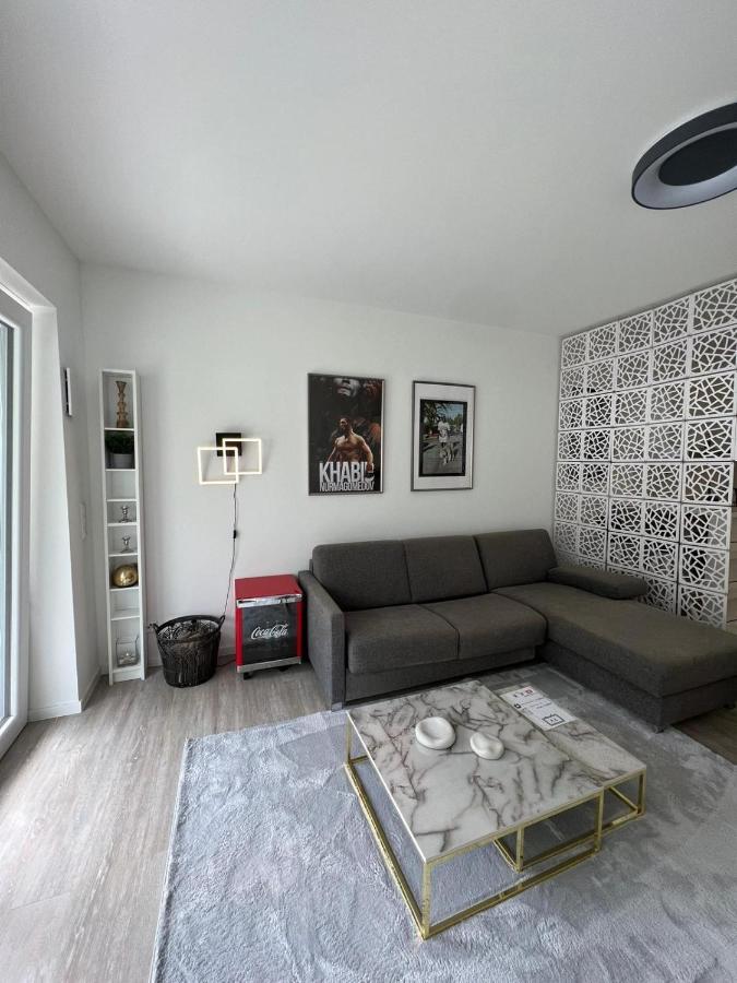 Luxurioeses Apartment Fuer 4 Personen, Neubau, Parkplatz Free Bochum Eksteriør billede